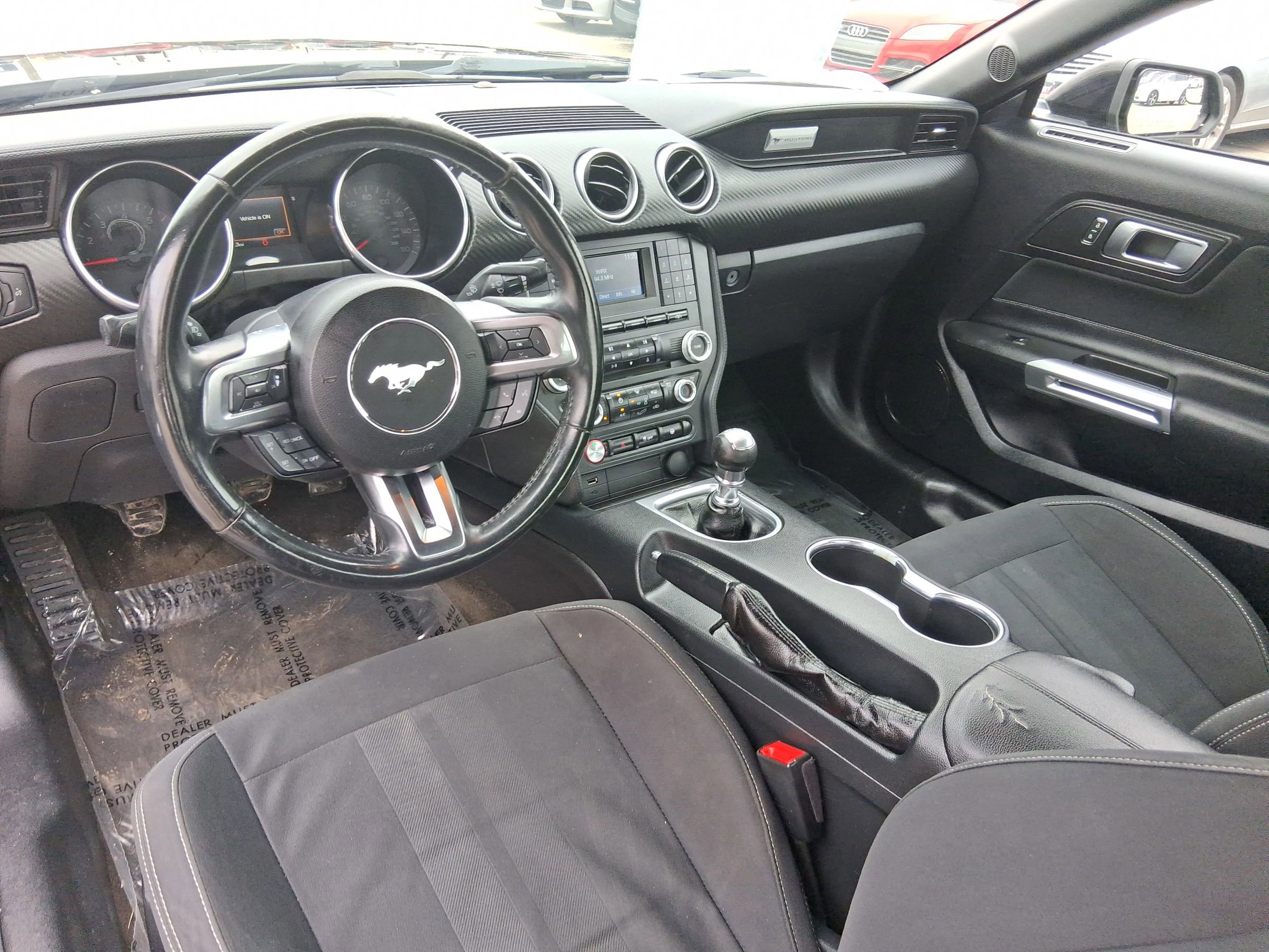 Used 2018 Ford Mustang Coupe RWD image 10
