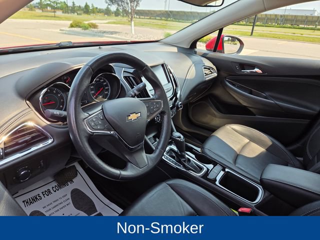 Used 2017 Chevrolet Cruze Premier FWD image 14