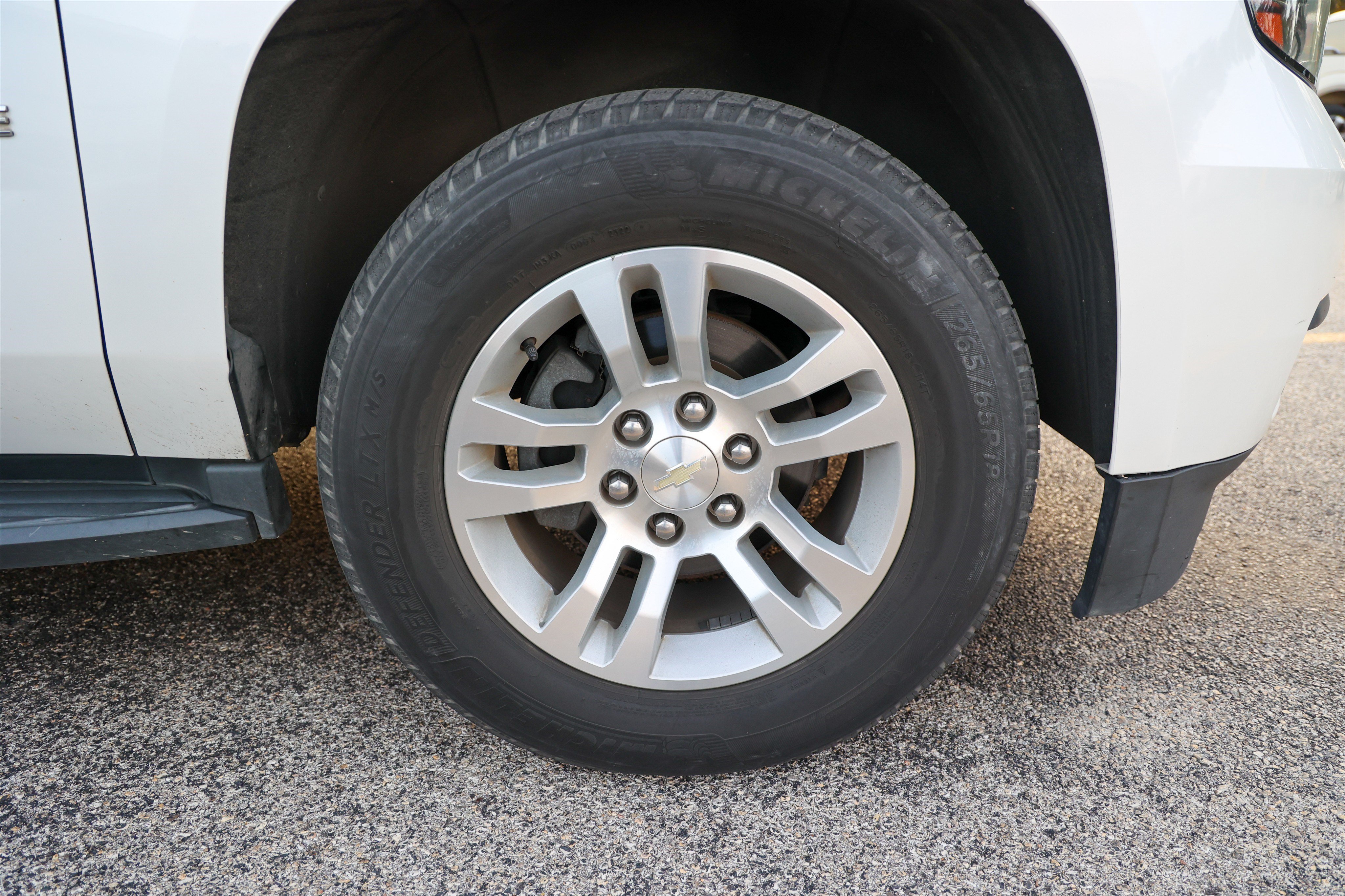 Used 2018 Chevrolet Tahoe LT AWD/4WD image 13