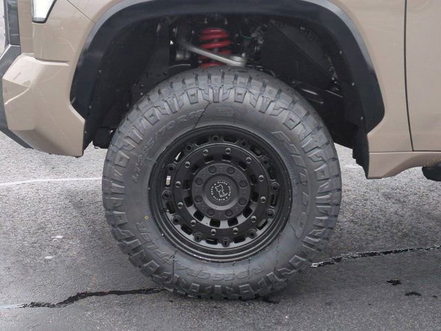 New 2026 Toyota Tundra Limited AWD/4WD image 8