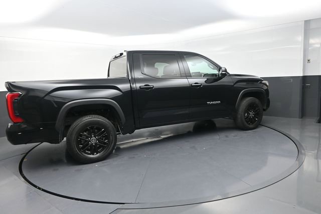 Used 2022 Toyota Tundra SR5 w/ Advanced Technology Package AWD/4WD image 18