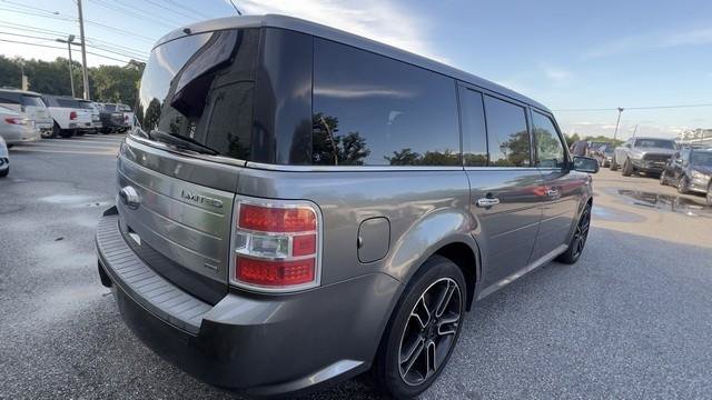 Used 2010 Ford Flex Limited AWD/4WD image 7