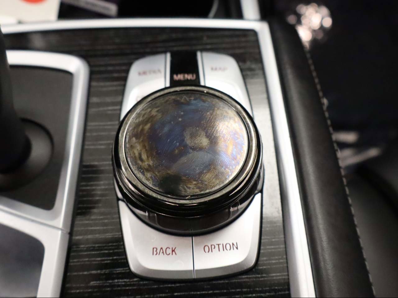 Used 2022 BMW 750i xDrive w/ Executive Package image 12