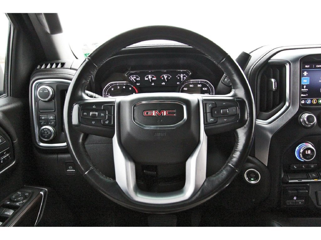 Used 2020 GMC Sierra 1500 SLT RWD image 15