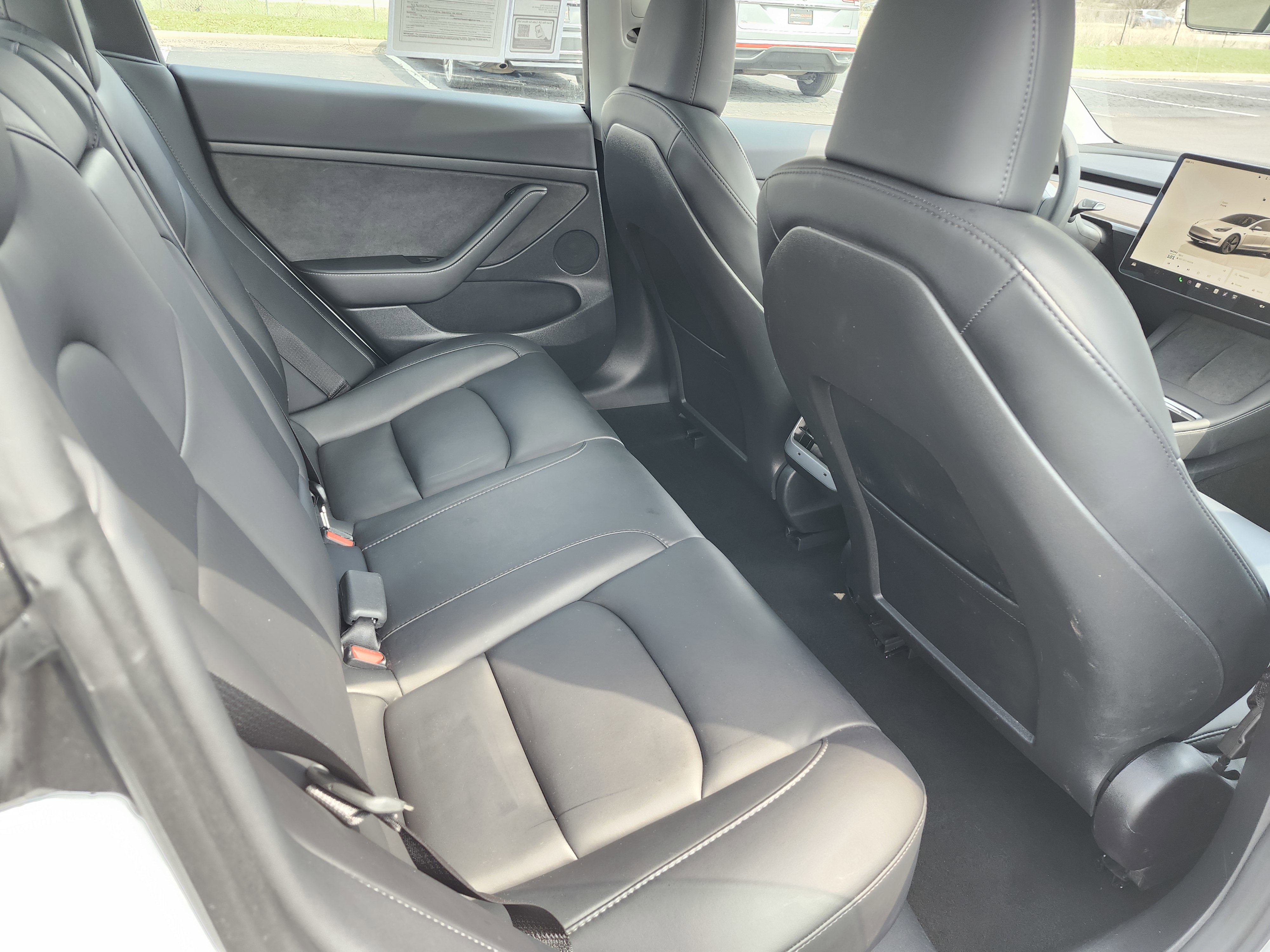 Used 2023 Tesla Model 3 Standard Range image 21