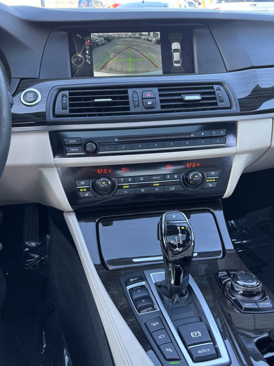 Used 2013 BMW 550i xDrive Sedan image 23