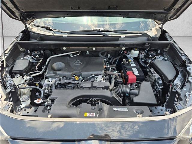 Used 2020 Toyota RAV4 Limited FWD image 20