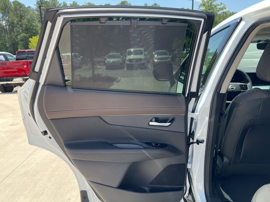 New 2025 Nissan Murano Platinum w/ Cargo Package image 31