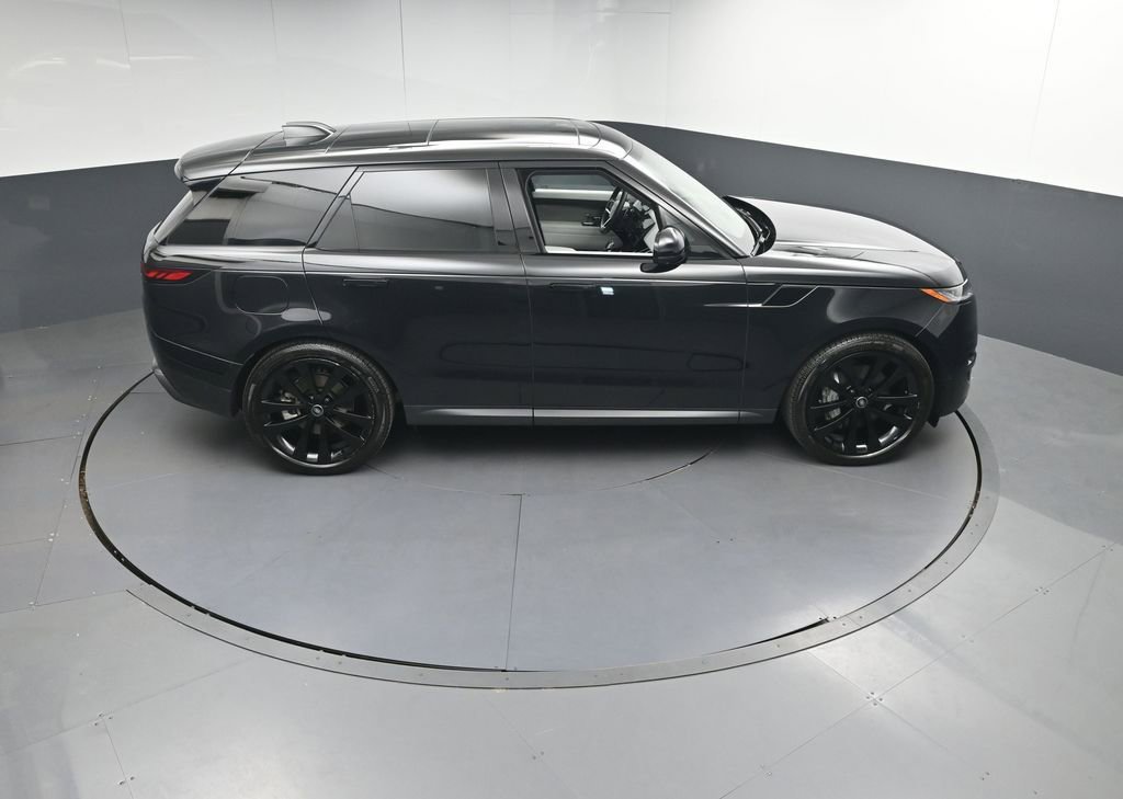 Used 2025 Land Rover Range Rover Sport SE AWD/4WD image 36