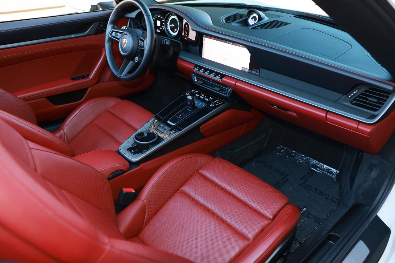 Used 2020 Porsche 911 Carrera S w/ Sport Package image 18