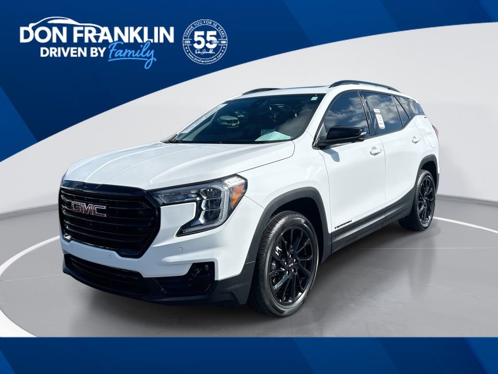 Used 2024 GMC Terrain SLT w/ Tech Package image 1