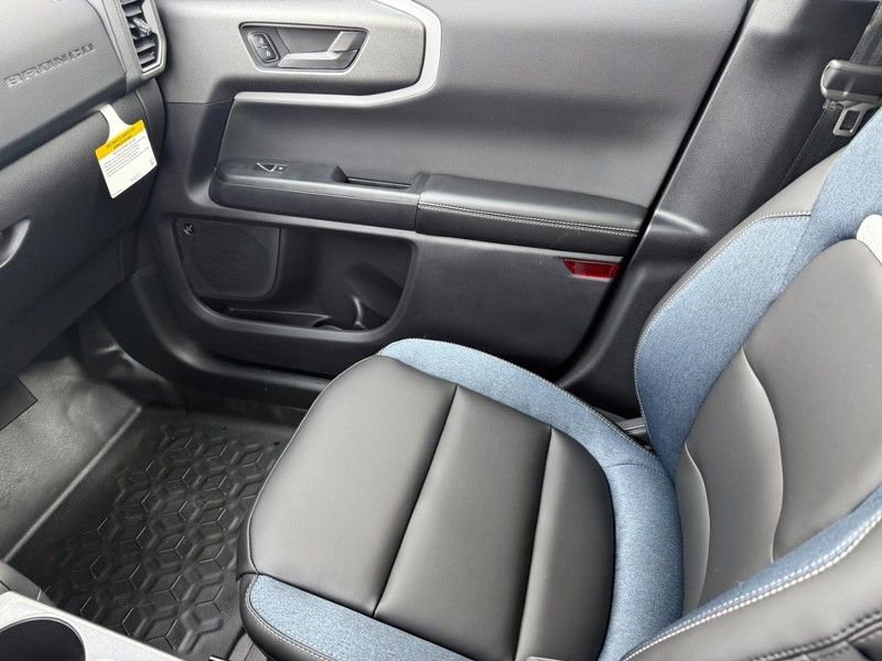 New 2025 Ford Bronco Sport Outer Banks w/ Sasquatch Outer Banks Package image 18