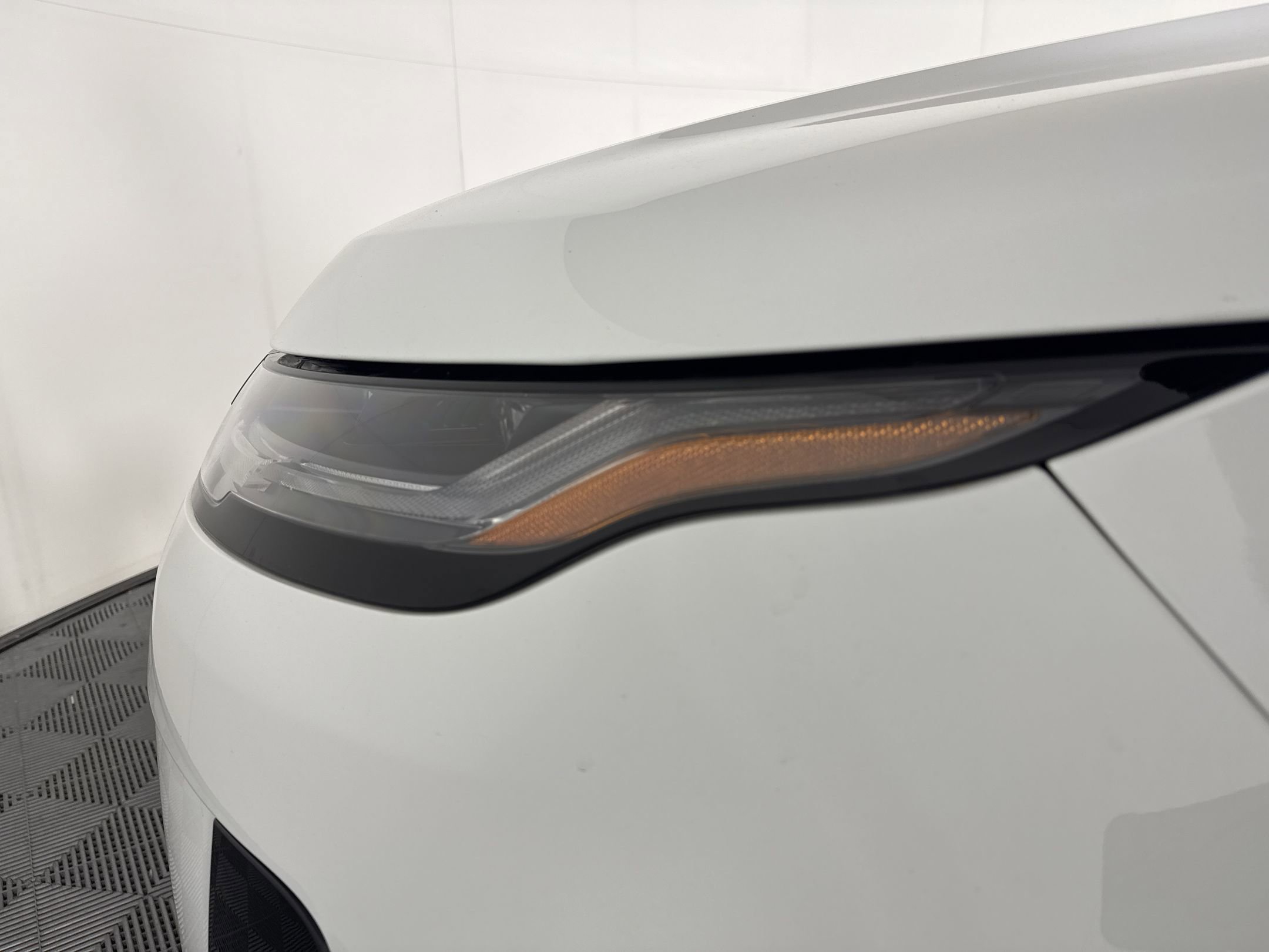 Used 2026 Land Rover Range Rover Evoque S AWD/4WD image 12