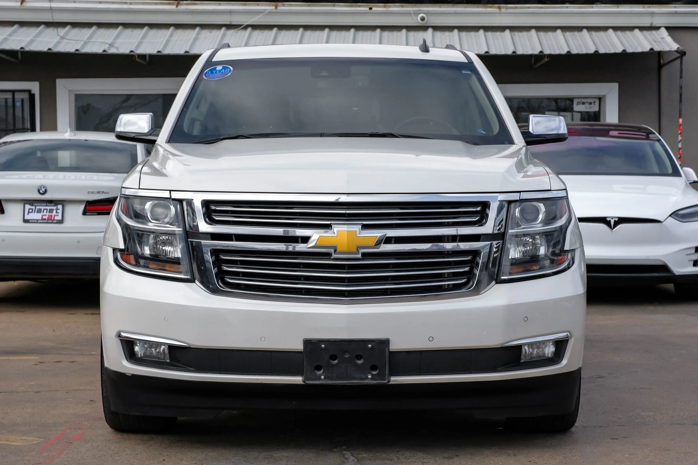 Used 2015 Chevrolet Suburban LTZ image 8
