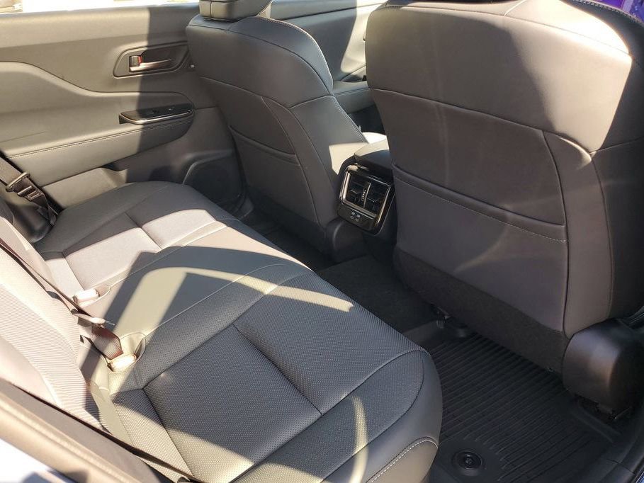 New 2025 Toyota Crown Signia image 33