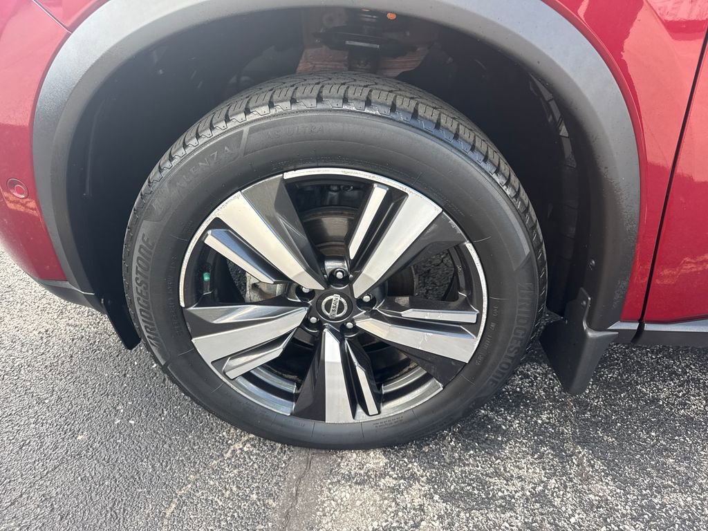 Used 2021 Nissan Rogue Platinum AWD/4WD image 12