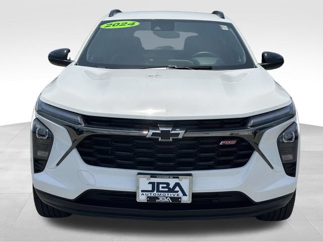 Certified 2024 Chevrolet Trax RS w/ Driver Confidence Package FWD image 23