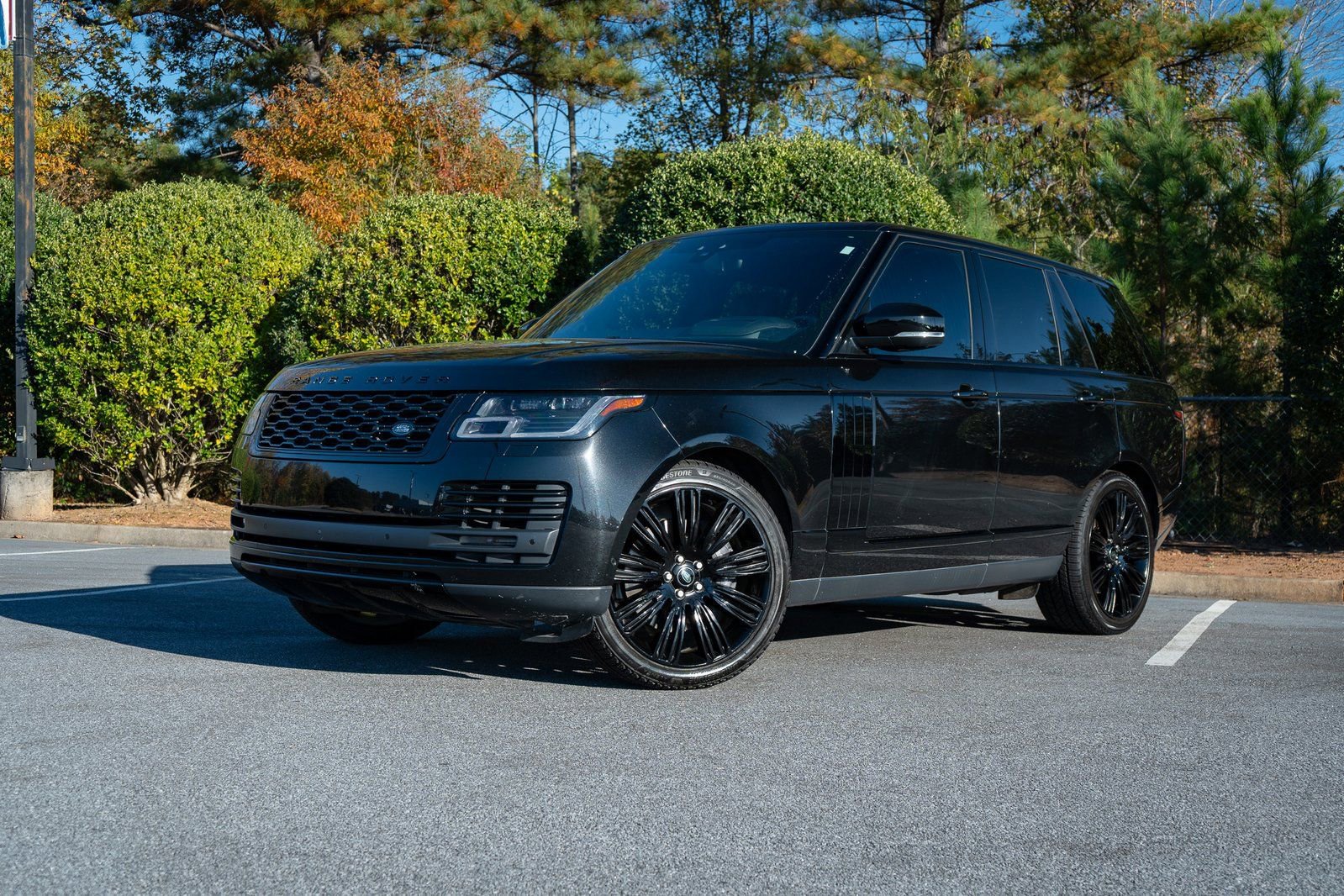 Used 2021 Land Rover Range Rover P525 Westminster Edition AWD/4WD image 2