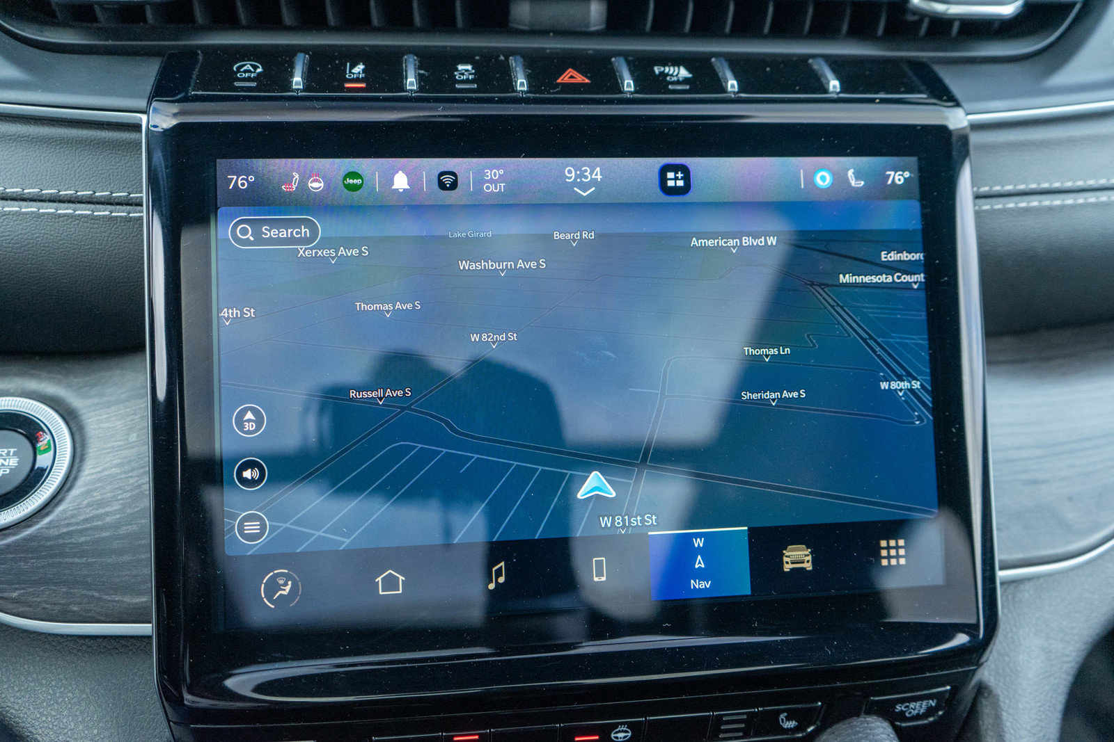 Used 2022 Jeep Grand Cherokee L Limited image 19