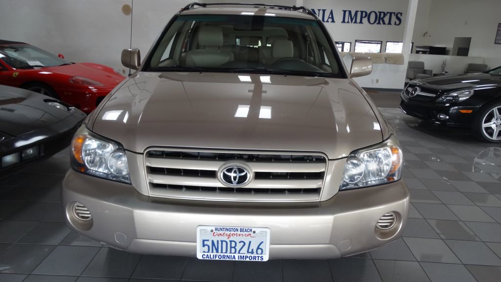 Used 2005 Toyota Highlander 2WD image 3