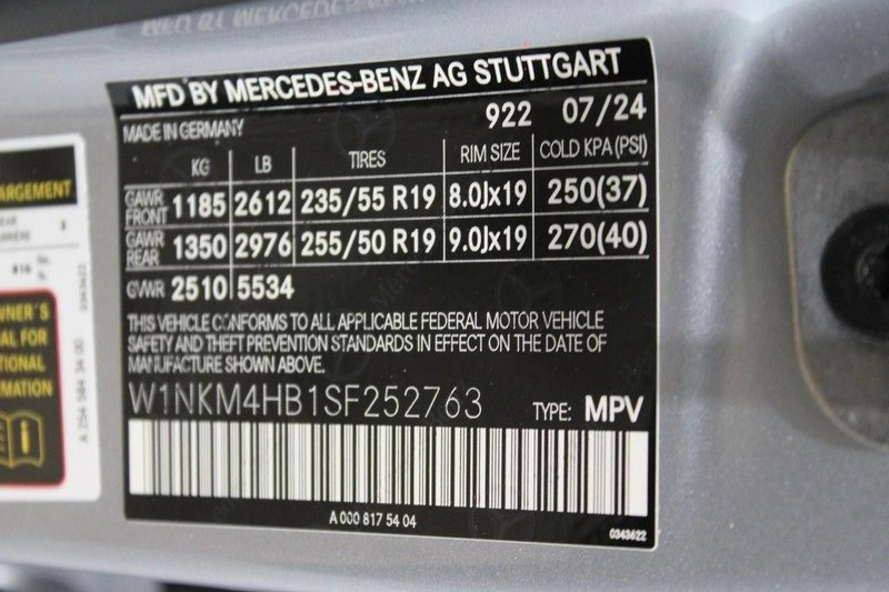 New 2025 Mercedes-Benz GLC 300 4MATIC image 16