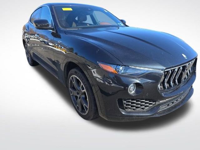 Used 2023 Maserati Levante GT image 1