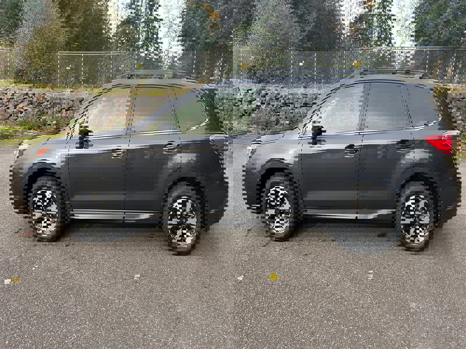 Used 2018 Subaru Forester 2.5i Limited image 2