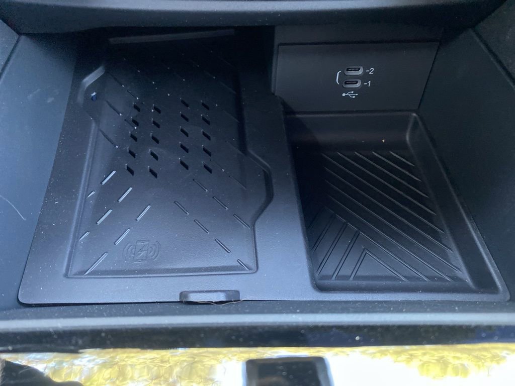 New 2026 Chrysler Pacifica Limited w/ S Appearance Package image 32