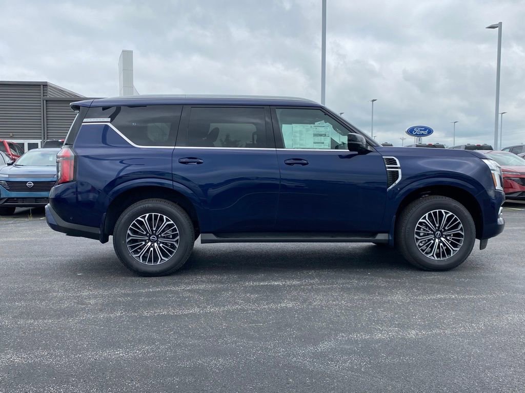 New 2025 Nissan Armada SL w/ Captain's Chari Seat Package image 4