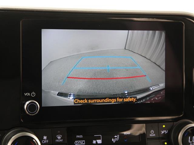 Used 2023 Toyota Highlander XLE image 14