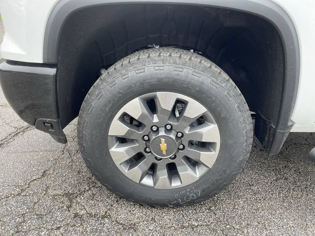 New 2026 Chevrolet Silverado 2500 Custom w/ Custom Value Package AWD/4WD image 10