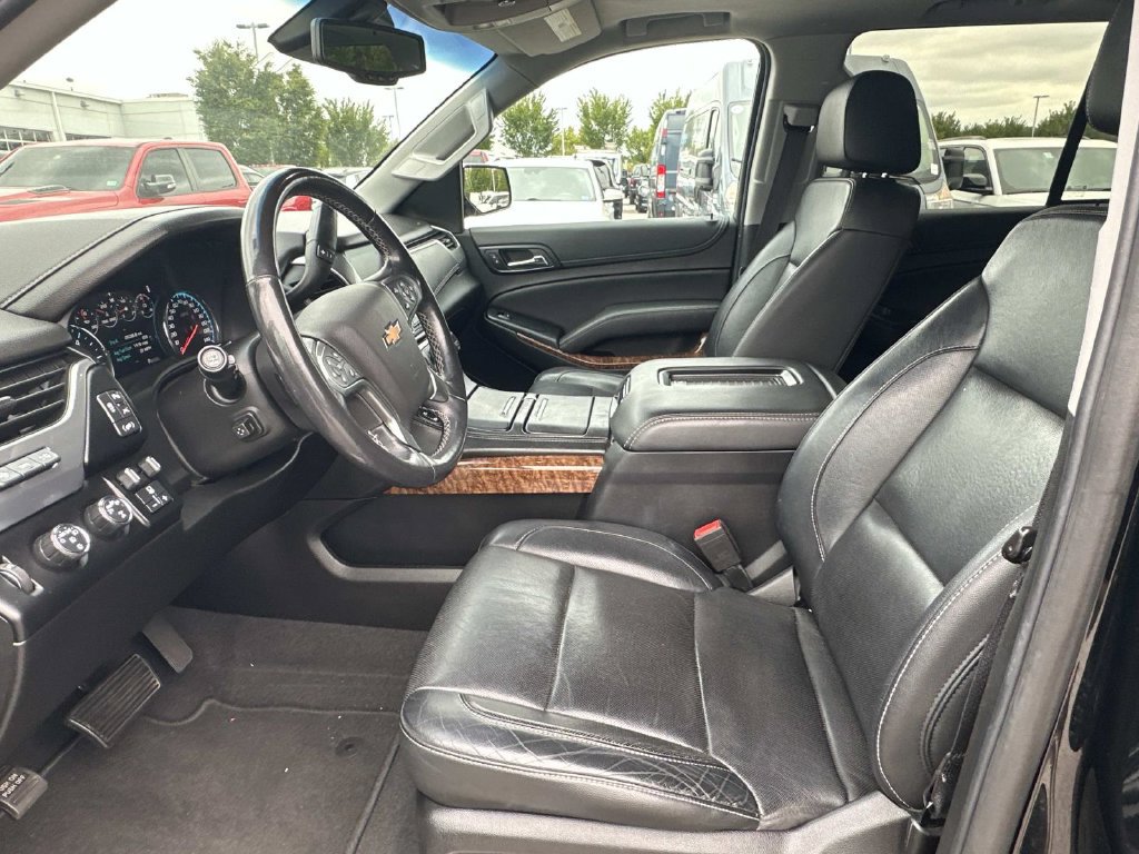 Used 2020 Chevrolet Tahoe Premier AWD/4WD image 18