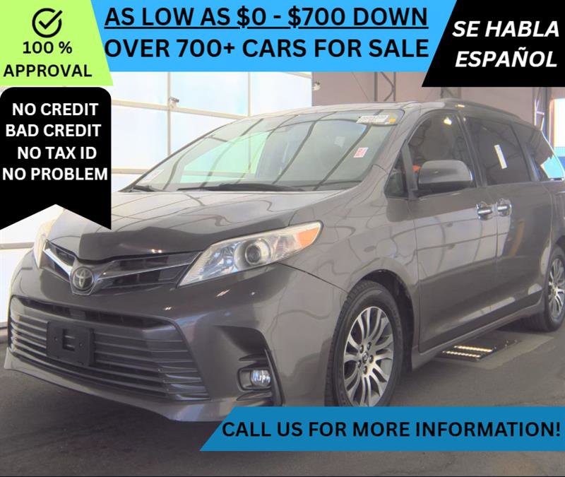 Used 2019 Toyota Sienna XLE w/ Carpet Mat Package