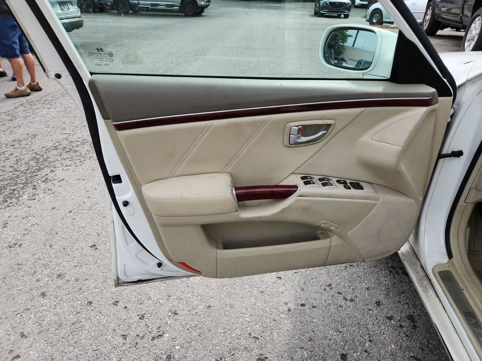 Used 2007 Hyundai Azera FWD image 16