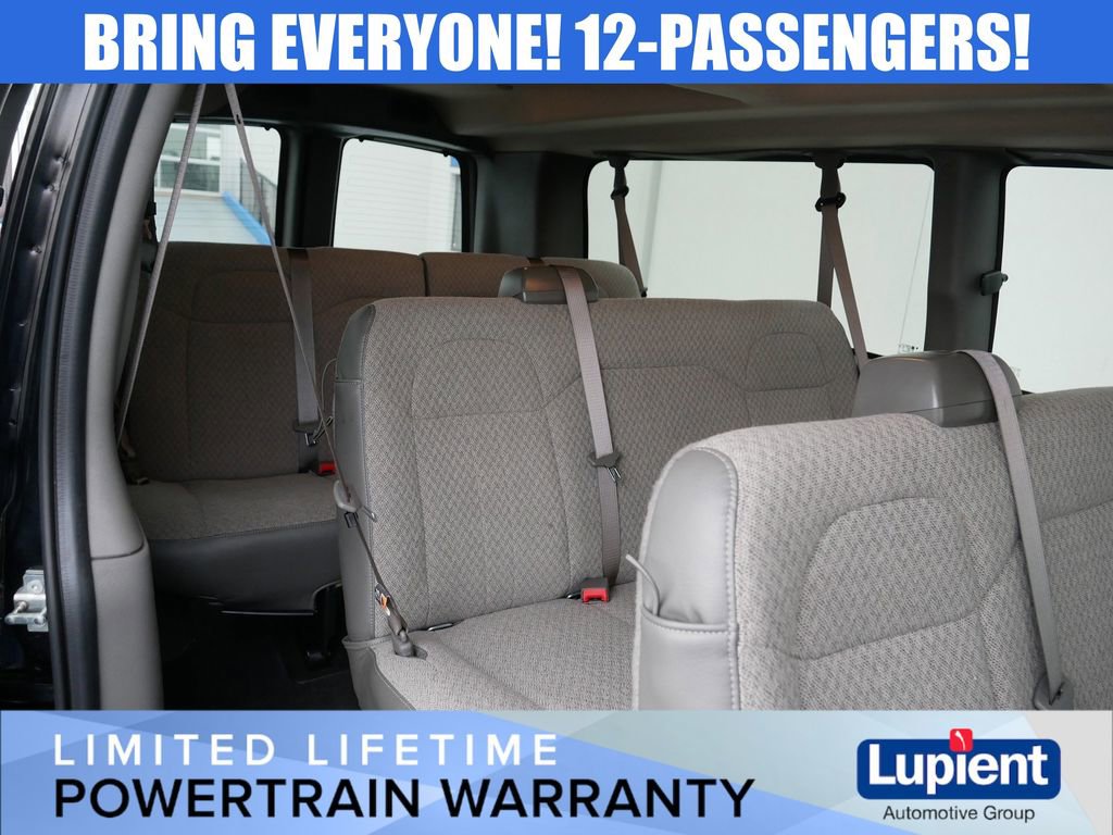 Used 2025 Chevrolet Express 3500 LT w/ LT Preferred Equipment Group image 16
