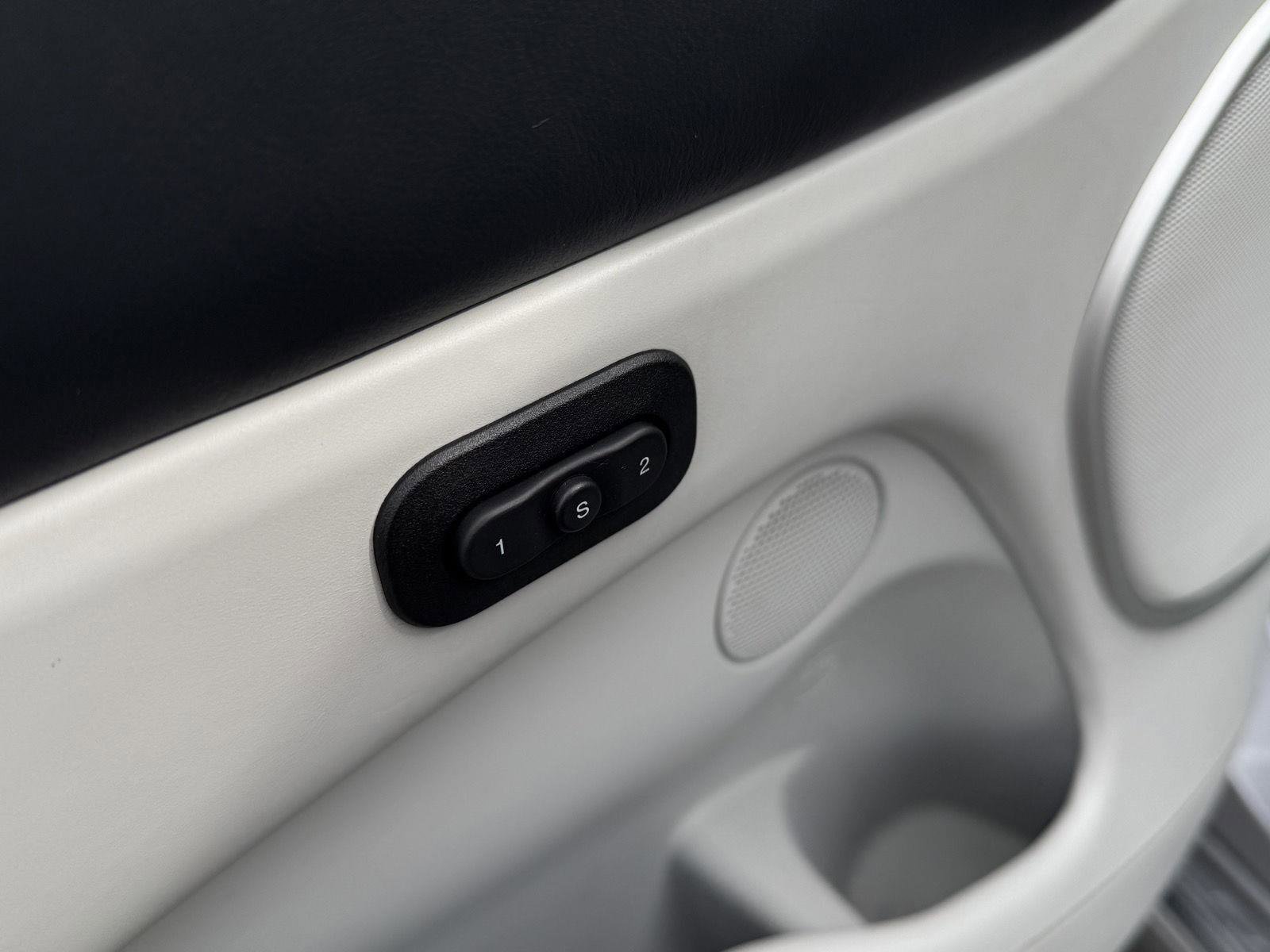 Used 2021 Jeep Grand Cherokee Summit AWD/4WD image 15