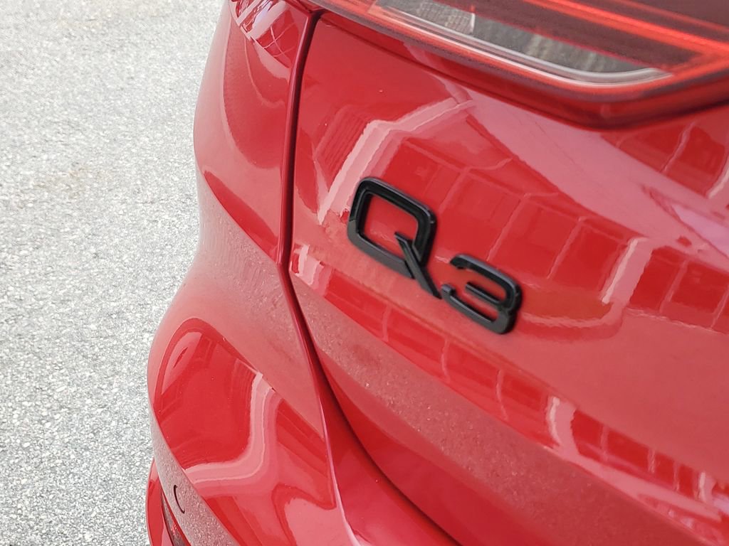 Used 2023 Audi Q3 2.0T Premium Plus image 30