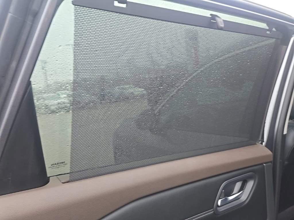 Certified 2023 Nissan Rogue SV w/ SV Premium Package image 38