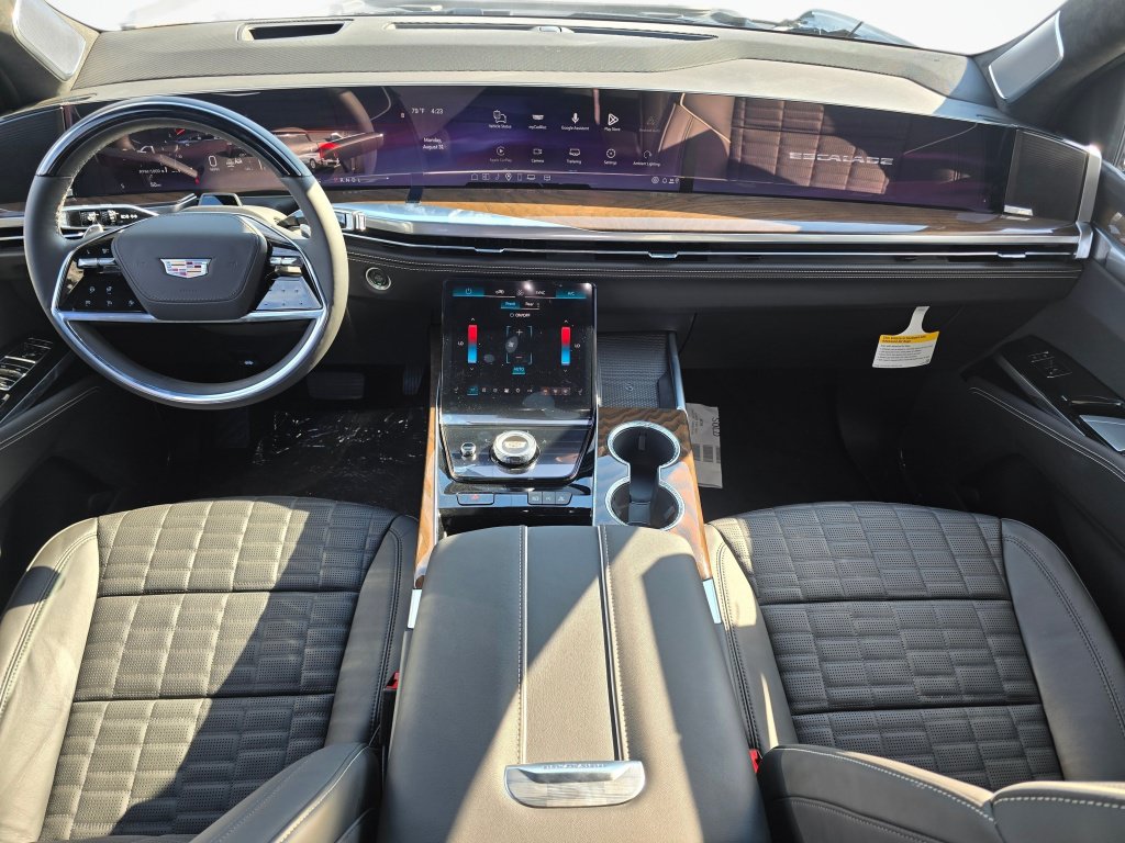 New 2026 Cadillac Escalade ESV Platinum Sport AWD/4WD image 17