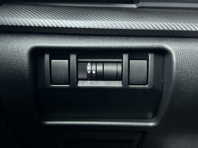 Used 2024 Subaru Crosstrek 2.5i Wilderness w/ Crosstrek Mirror Package image 18