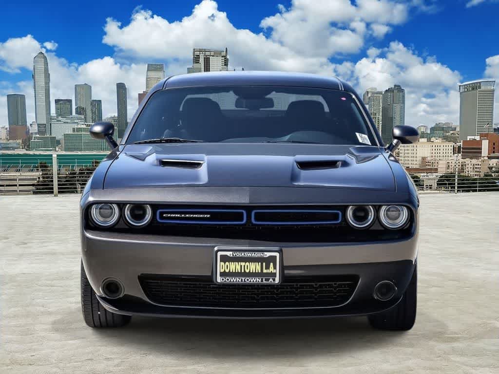 Used 2021 Dodge Challenger SXT RWD image 2