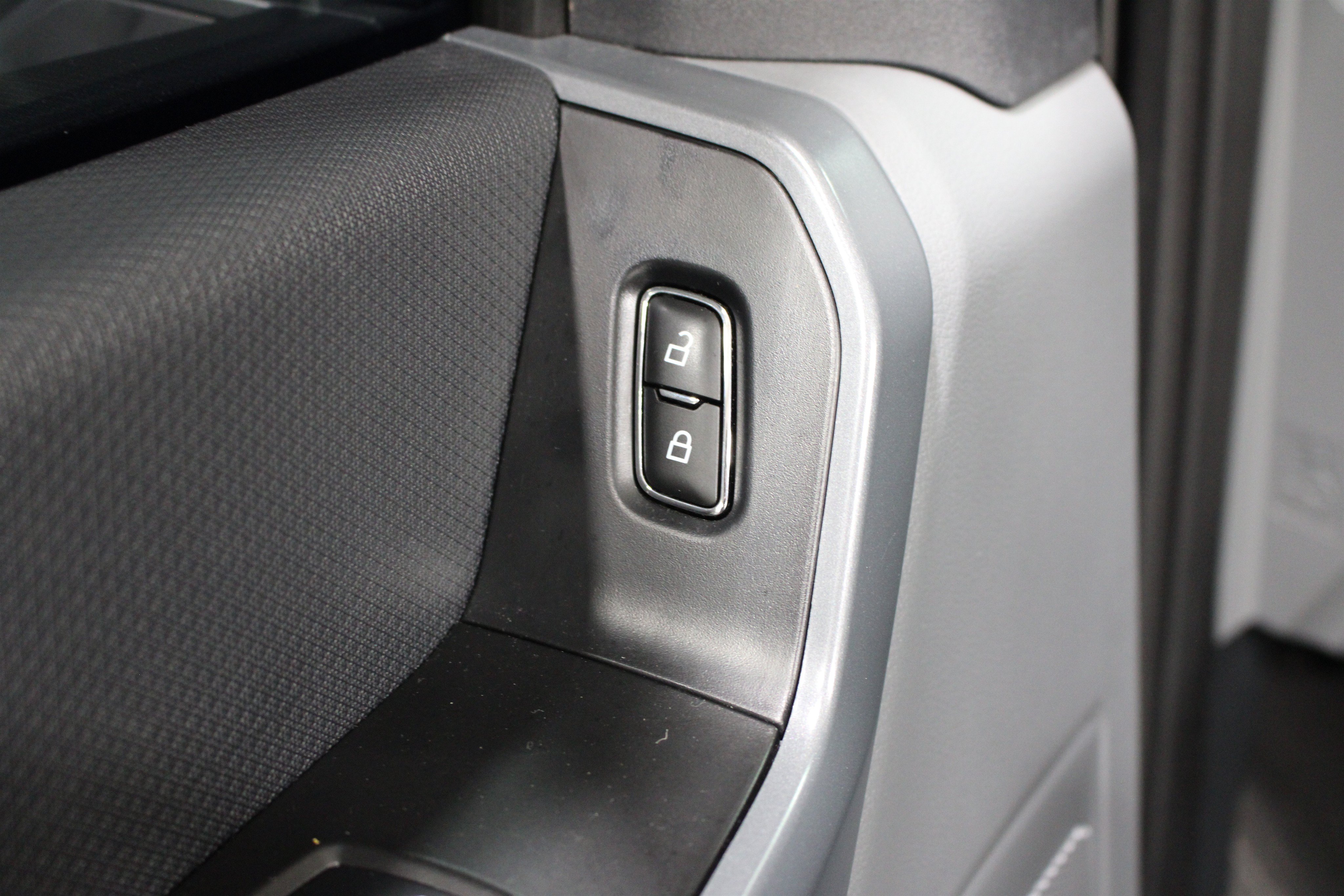 Used 2023 Ford F150 XLT AWD/4WD image 8