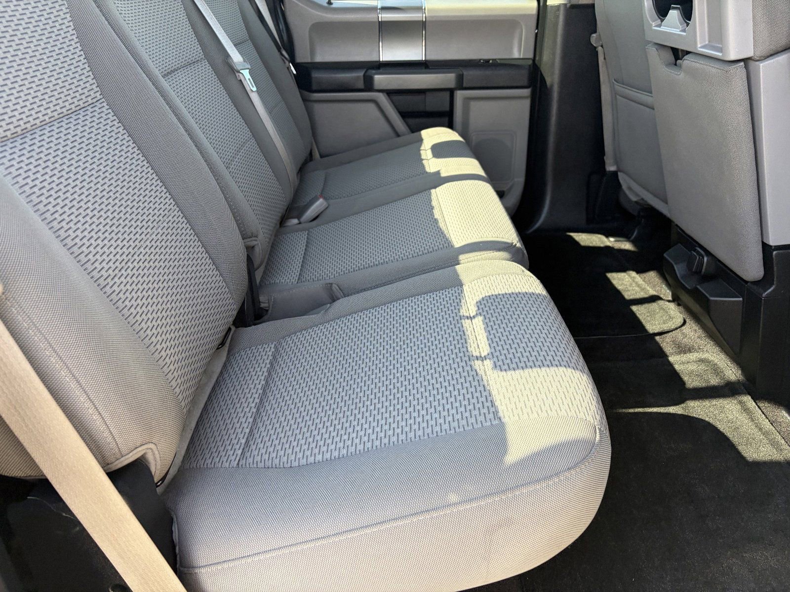 Used 2017 Ford F150 XLT w/ Equipment Group 302A Luxury AWD/4WD image 14