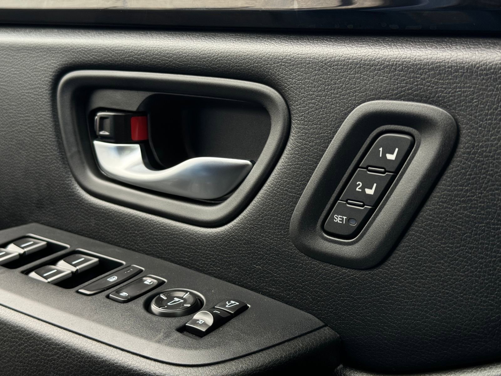 Certified 2024 Honda Pilot TrailSport image 42