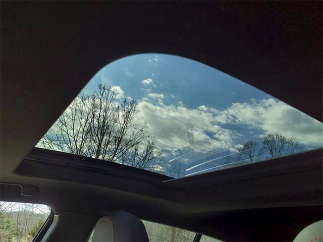 New 2024 Dodge Hornet R/T Plus w/ Track Pack image 11