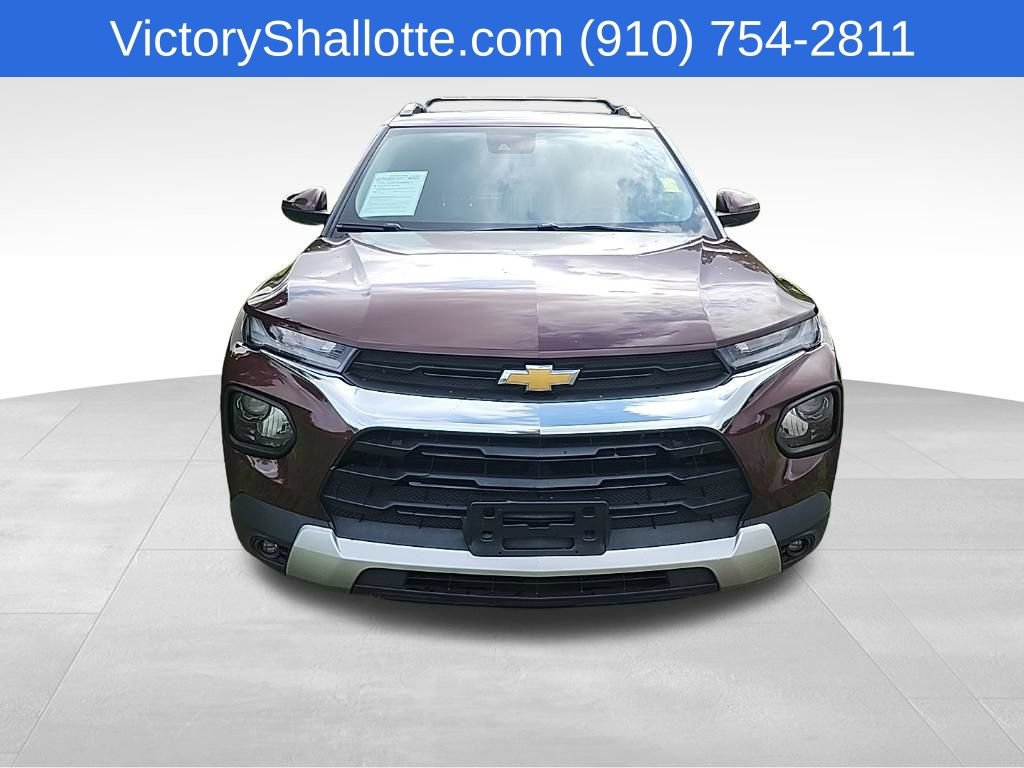 Used 2023 Chevrolet TrailBlazer LT w/ Convenience Package FWD image 3