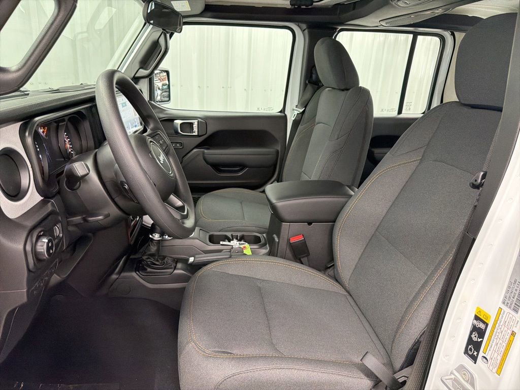 New 2026 Jeep Gladiator Sport image 15