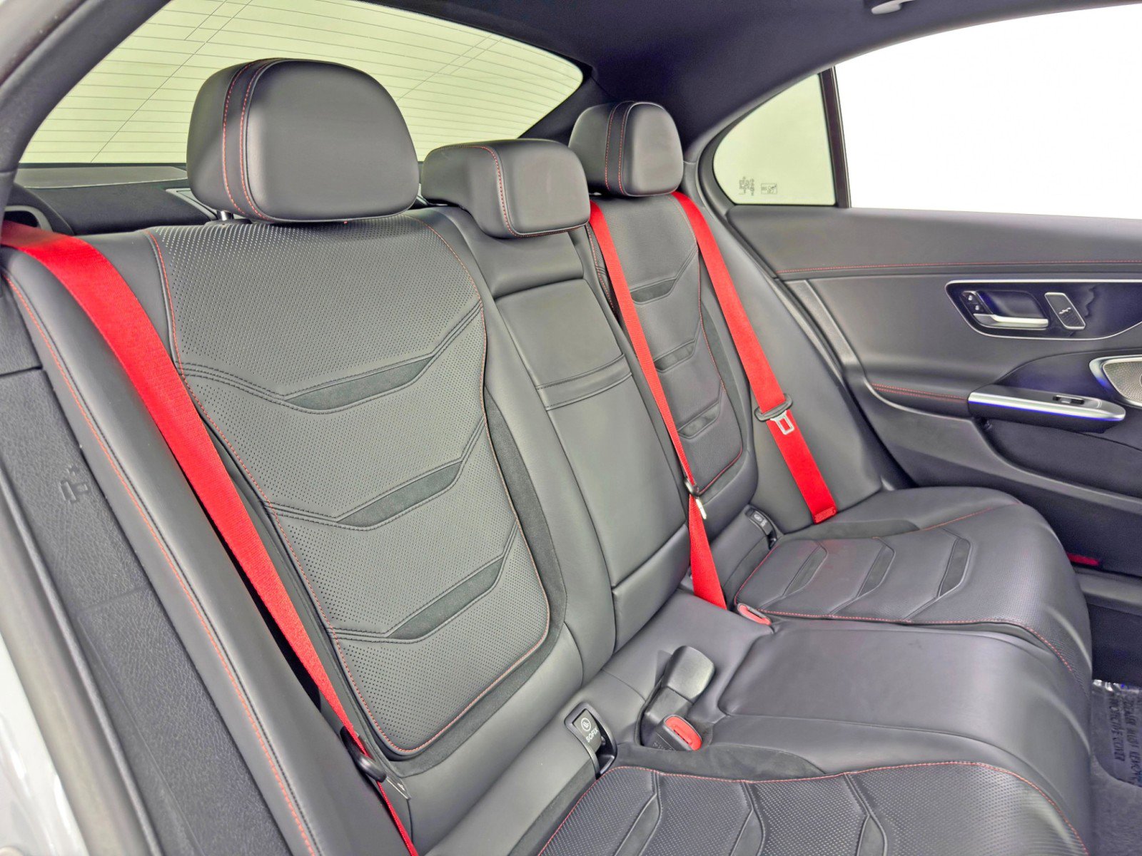 Used 2024 Mercedes-Benz C 63 AMG S image 48