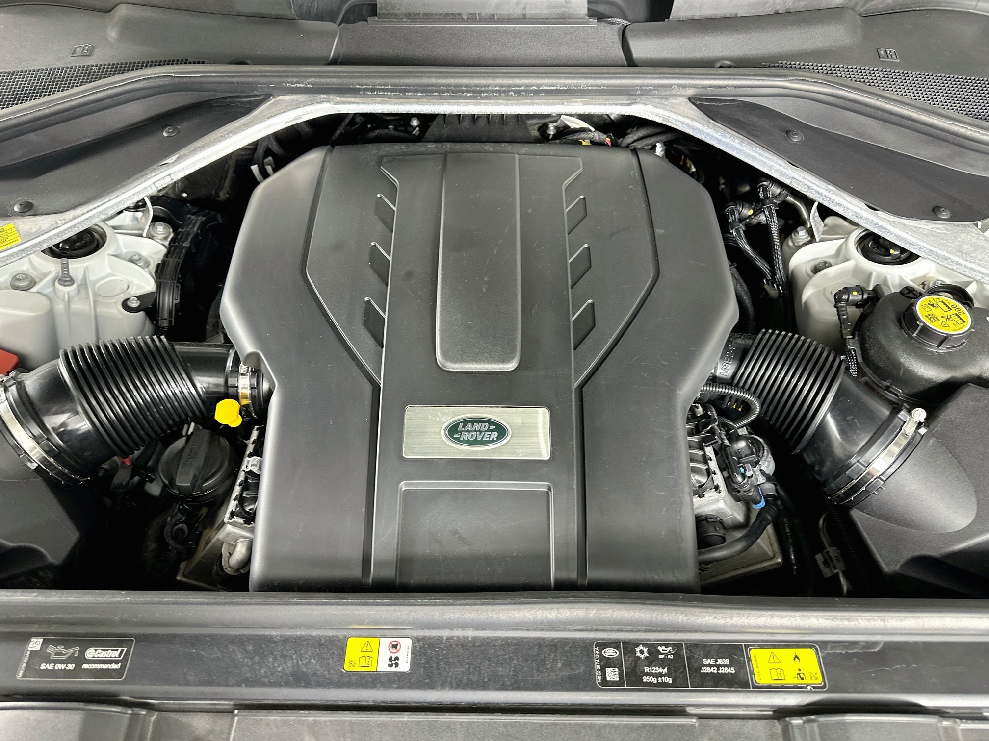 Used 2023 Land Rover Range Rover Long Wheelbase SE AWD/4WD image 40