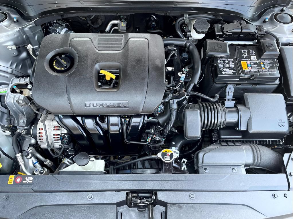 Used 2023 Kia Forte GT-Line w/ GT-Line Technology Package FWD image 8